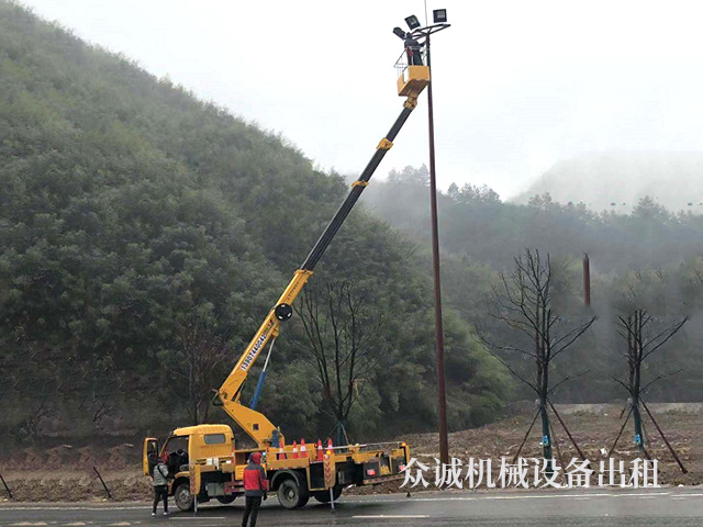 高空作業(yè)車(chē)出租 高空作業(yè)車(chē)出租